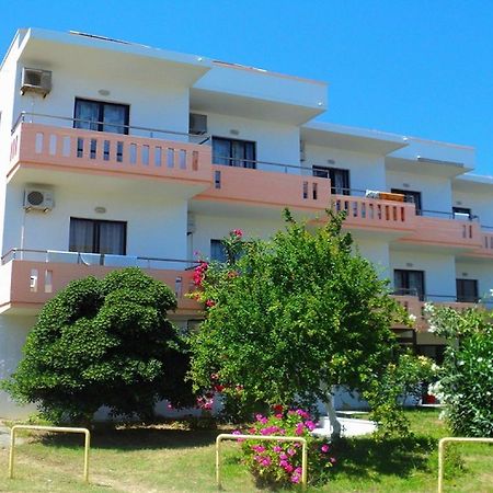 Thodorou Villa Agia Marina Екстериор снимка